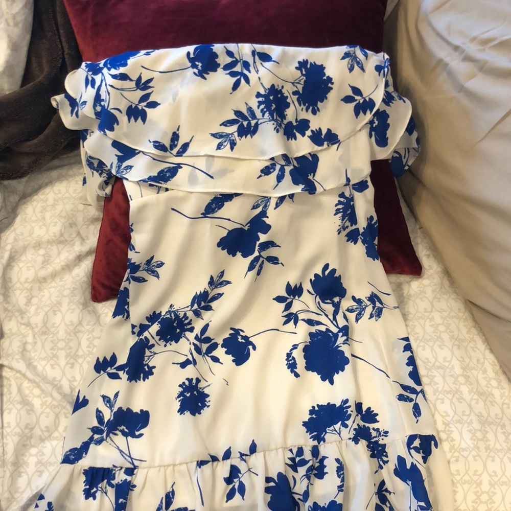 Lulu’s white and blue floral mini dress